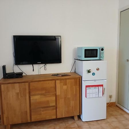 Sanary Les Gorguettes, Studio Avec Terrasse Vue Mer, A 10 Min A Pieds De La Plage Zewnętrze zdjęcie