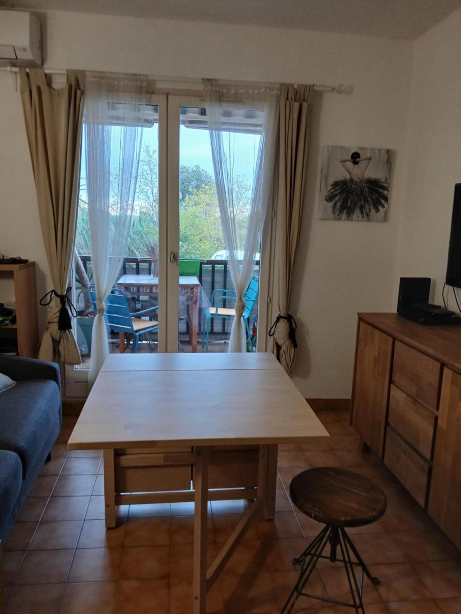 Sanary Les Gorguettes, Studio Avec Terrasse Vue Mer, A 10 Min A Pieds De La Plage Zewnętrze zdjęcie